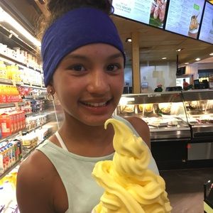 Meet your Posher, Aliya